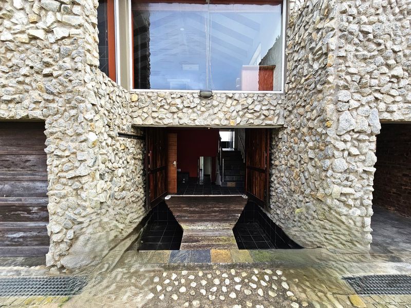 WHERE LUXURY MEETS TRANQUILITY - Photo 2