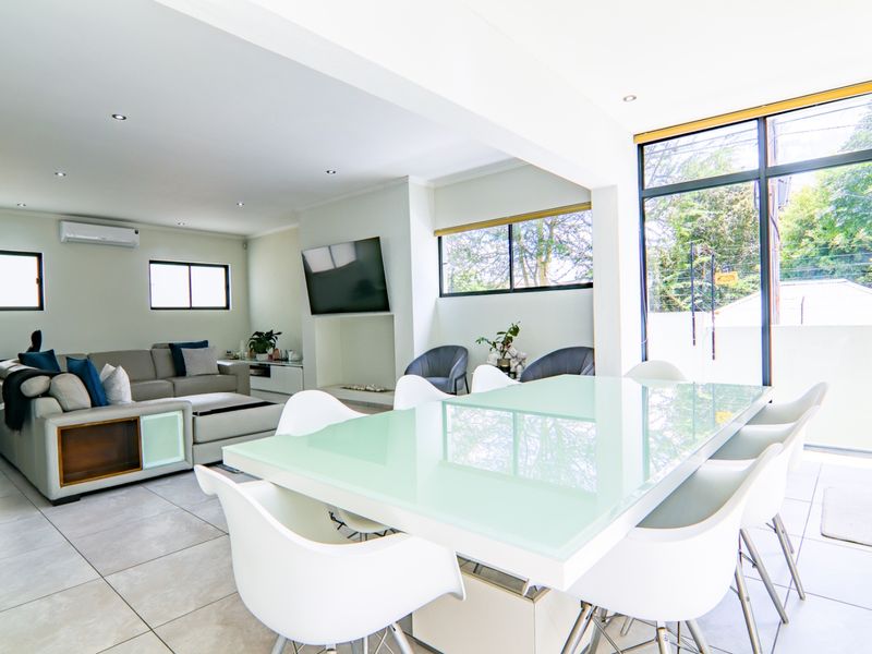 3 Bedroom 2,5 Bathroom TownHouse for sale - Photo 5