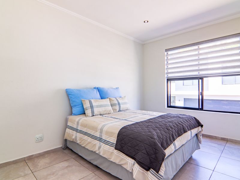 3 Bedroom 2,5 Bathroom TownHouse for sale - Photo 9