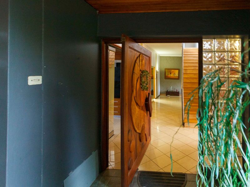 Stunning Double-Storey Home with Breathtaking Views in Horison Park - Photo 2