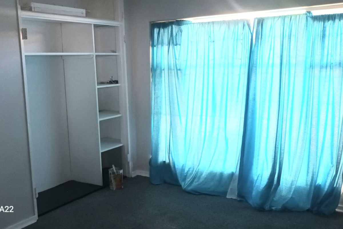 LOOKING FOR THE PERFECT HOME LITTLE TLC - Photo 3