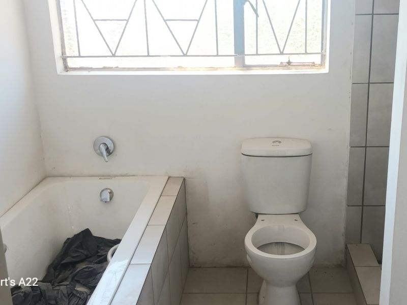 LOOKING FOR THE PERFECT HOME LITTLE TLC - Photo 9