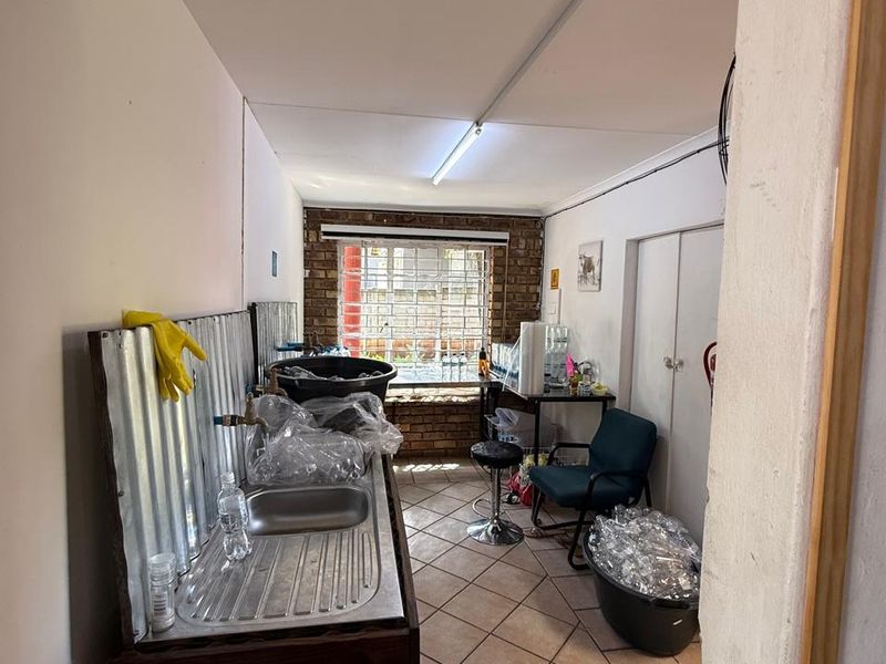 Commercial Space to Rent - Available 1 May 2026 - Photo 10