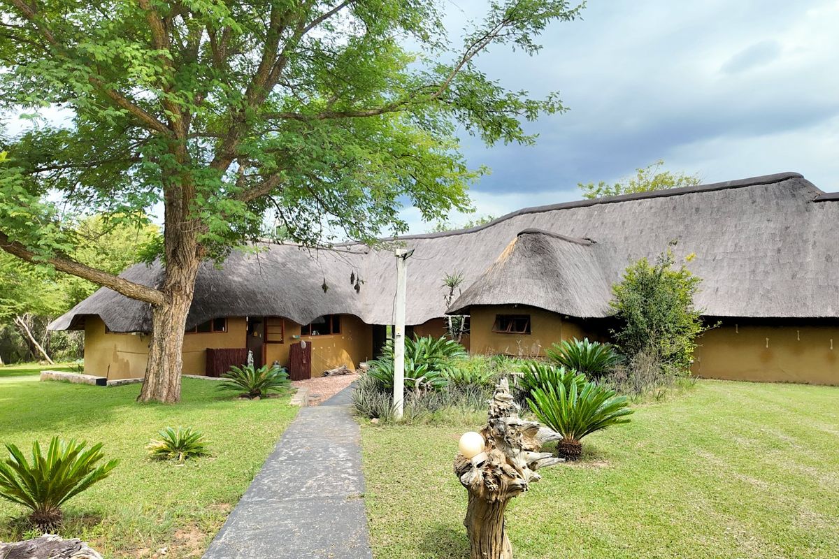 110 Hectares Luxurous Game Farm Vaalwater - Photo 2