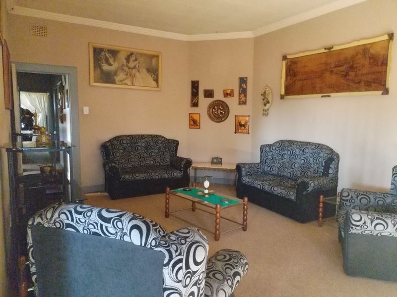 3 Bedroom House for Sale in Strubenvale  - Photo 5