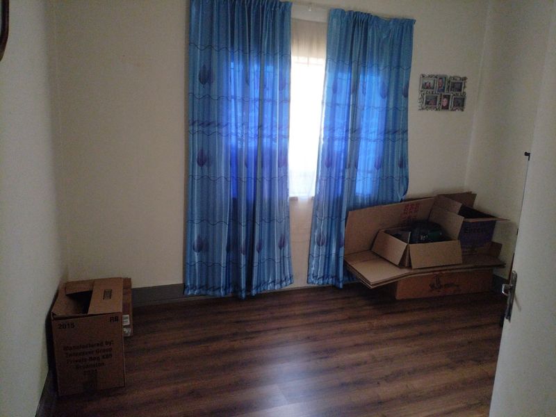 3 Bedroom House for Sale in Strubenvale  - Photo 9