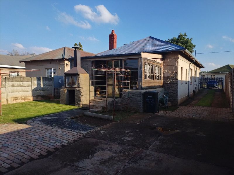 3 Bedroom House for Sale in Strubenvale  - Photo 4