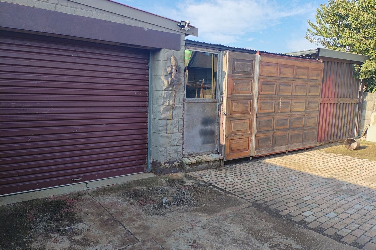 3 Bedroom House for Sale in Strubenvale  - Photo 3