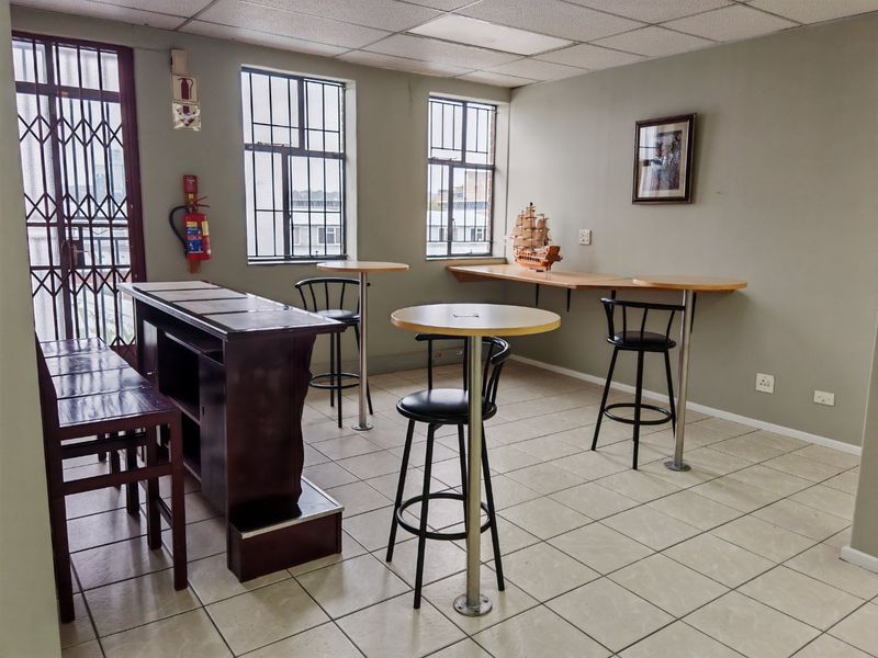 Commercial Property for Rent in the Heart of Braamfontein Werf. - Photo 9