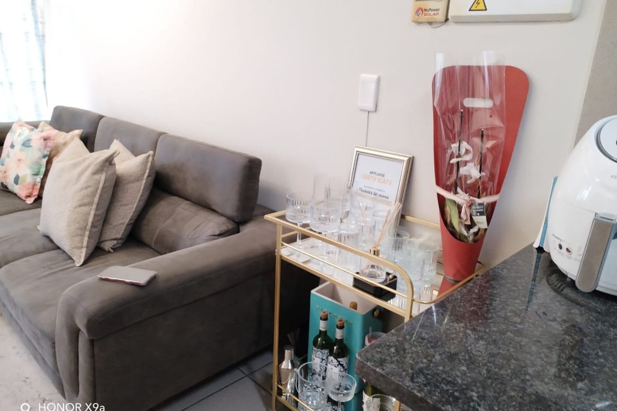 2 Bedroom Apartment to Rent in Ravenswood – R7 500 - Photo 5