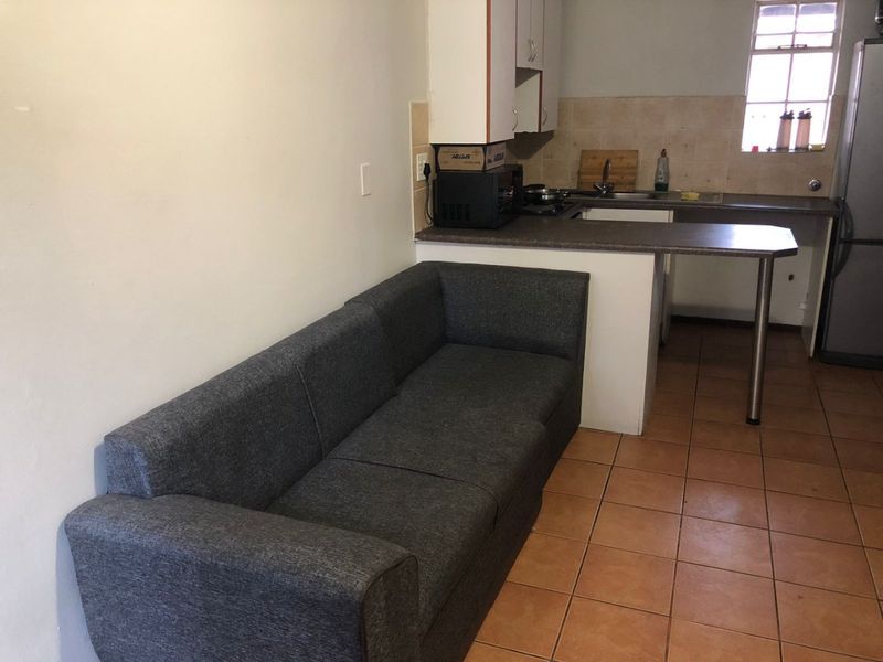 Charming 1 Bedroom Apartment for Sale in Ravenswood Boksburg - Photo 6