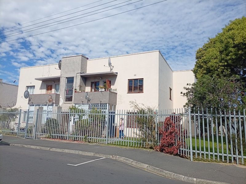 Perfect for First-Time Buyers or Those Looking to Downscale  Exclusive Mandate - Photo 1