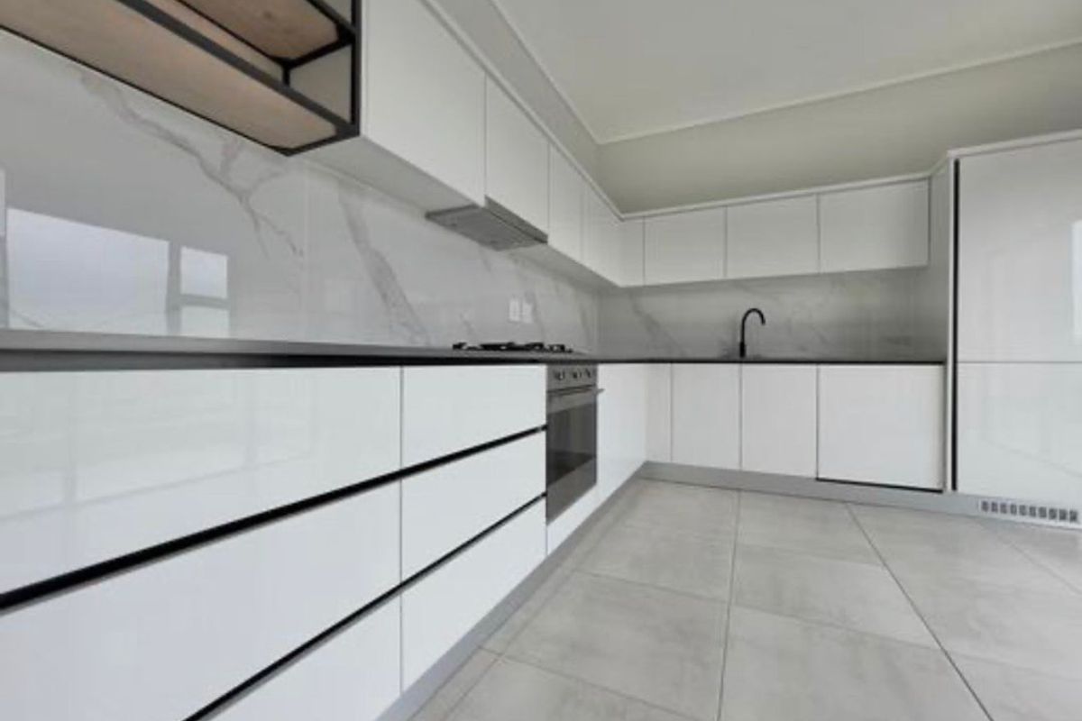 3 Bed 2 Bath Ground Floor For Rent - Photo 2