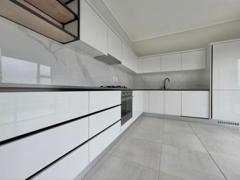 3 Bed 2 Bath Ground Floor For Rent - Photo 2