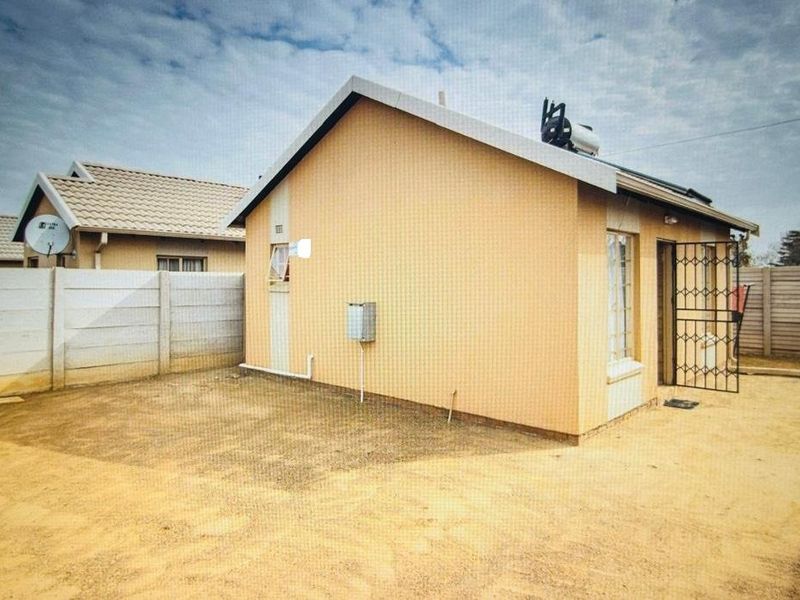 Two bedrooms for sale at sky city  - Photo 2