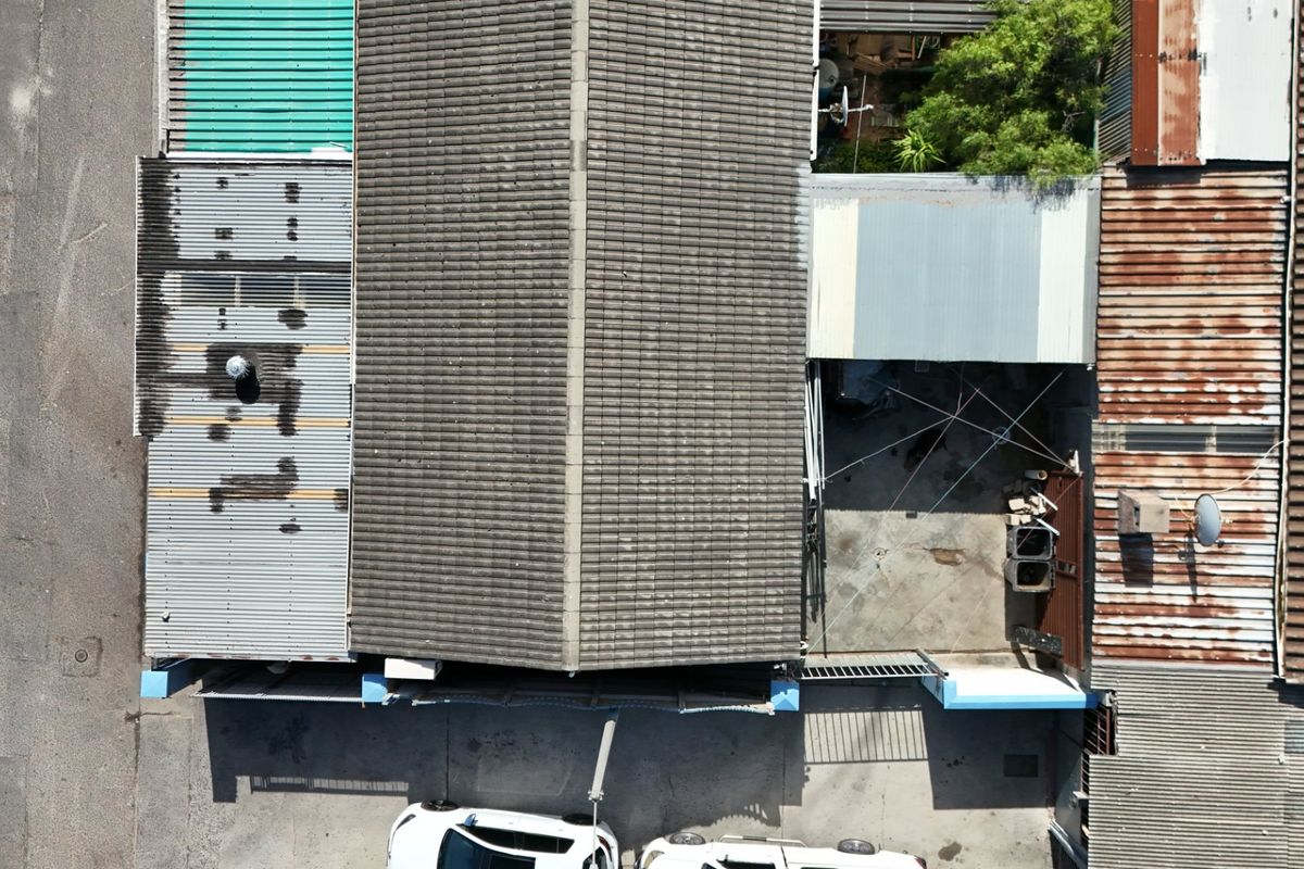 Safe, secure & central - Photo 3