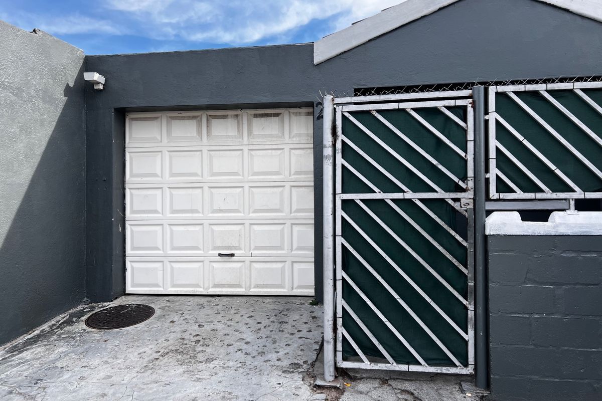 This property awaits to become someone's new or first home - Photo 2