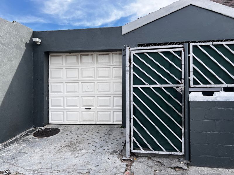 This property awaits to become someone's new or first home - Photo 2