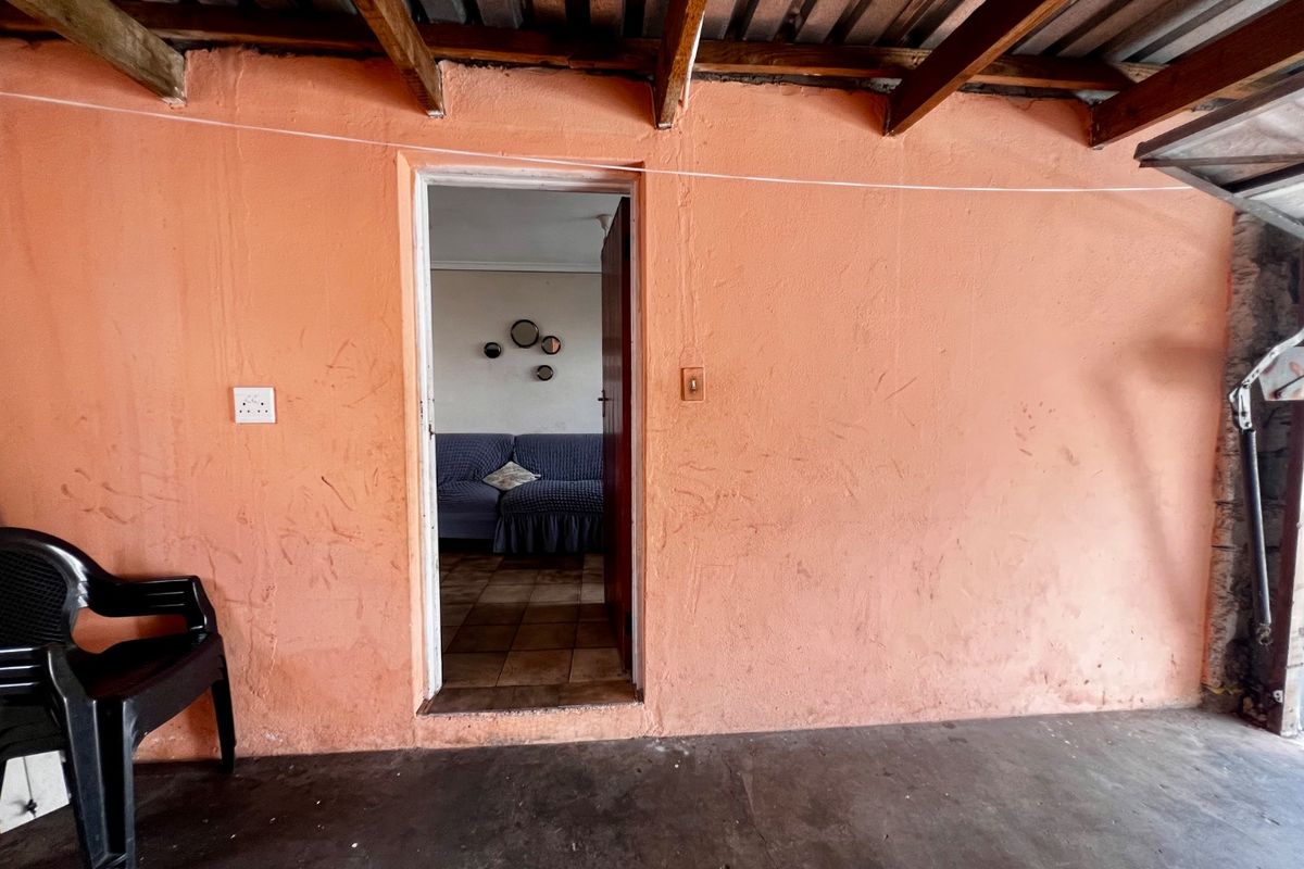 This property awaits to become someone's new or first home - Photo 4