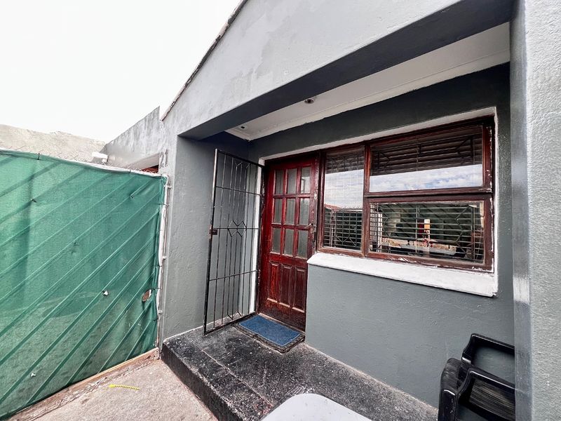 This property awaits to become someone's new or first home - Photo 5