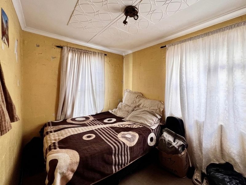 This property awaits to become someone's new or first home - Photo 10