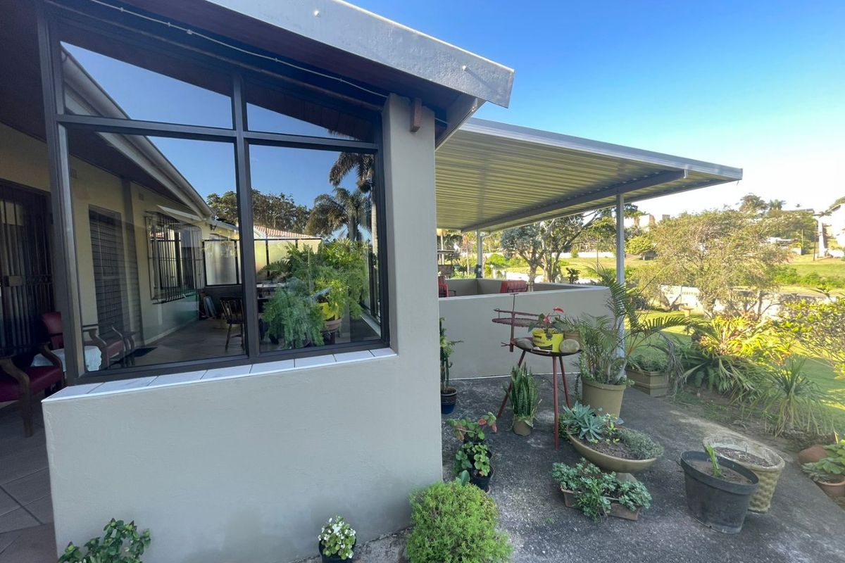 Charming Family Home with Modern Extras and Guest Wendy House – Uvongo - Photo 3