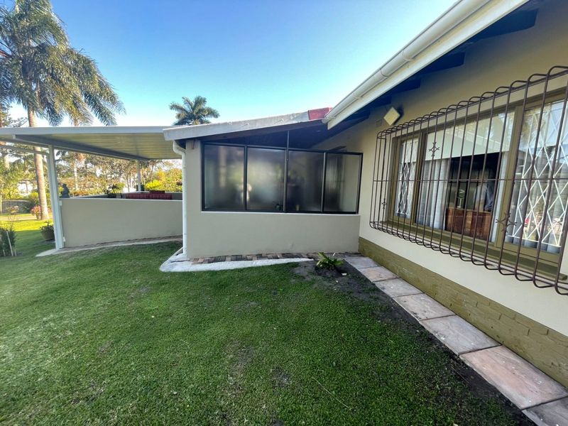 Charming Family Home with Modern Extras and Guest Wendy House – Uvongo - Photo 8