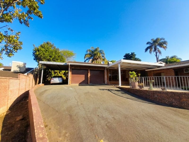 SPACIOUS FAMILY HOME. - Photo 2