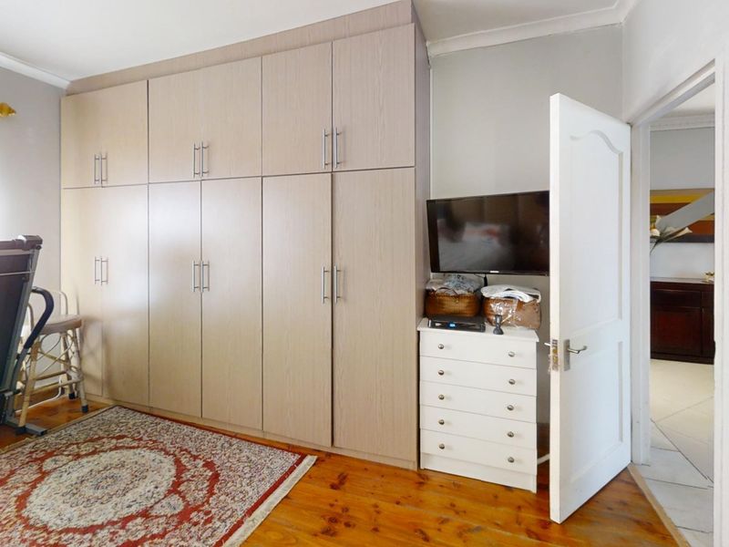Beautiful 4 bedroom home - Photo 8