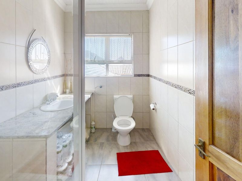 Beautiful 4 bedroom home - Photo 7