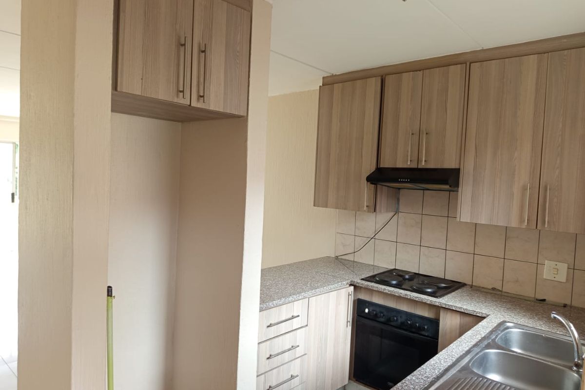 3 bed 2 bathroom ground floor townhouse in Vorna Valley. - Photo 3