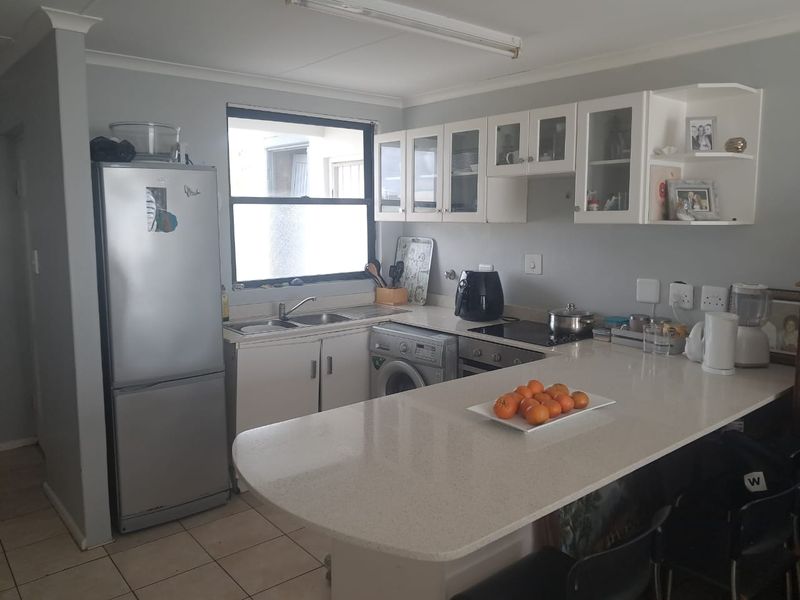 Full Seaview... Smell and Hear the Waves Crashing on the Seashore - Photo 3