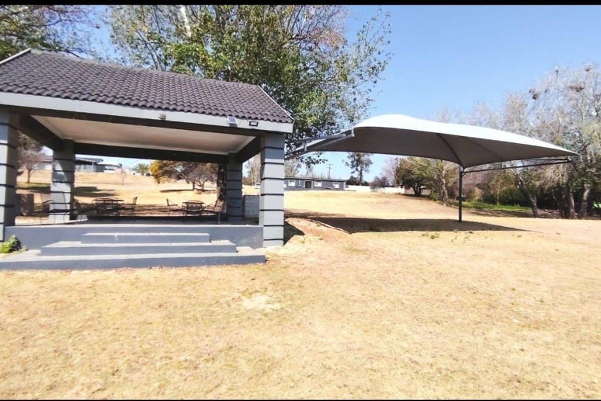 Two Homes Riverfront  - Off-Grid Luxury on 4.8 Hectares - Photo 5