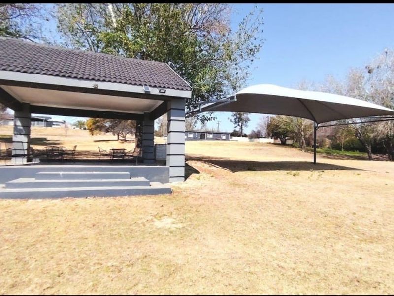 Two Homes Riverfront  - Off-Grid Luxury on 4.8 Hectares - Photo 5