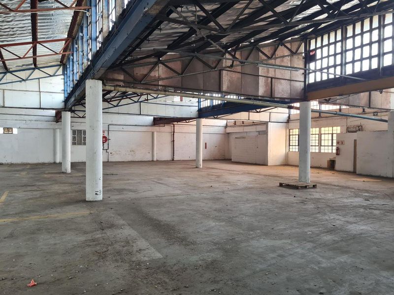 Spacious Industrial Factory in Jacobs Durban - Photo 7