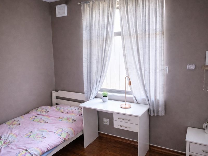 SeaView Charmer with Cottage and Courtyard- SOLE MANDATE! - Photo 10