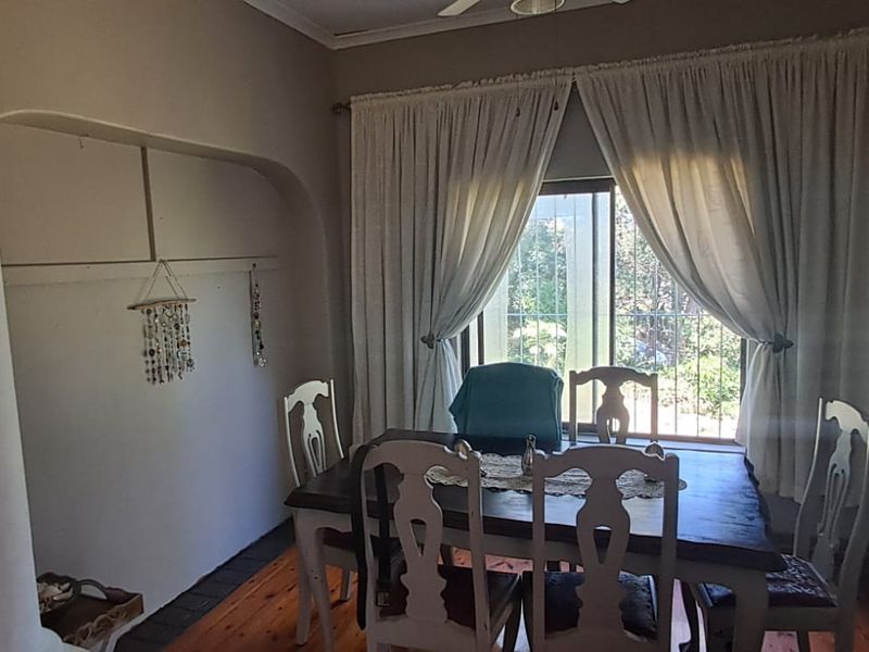 SeaView Charmer with Cottage and Courtyard- SOLE MANDATE! - Photo 8