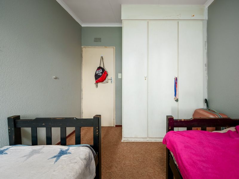 Secure Lifestyle Living with 2 Bedrooms and Private Balcony in Eden Glen - Photo 10