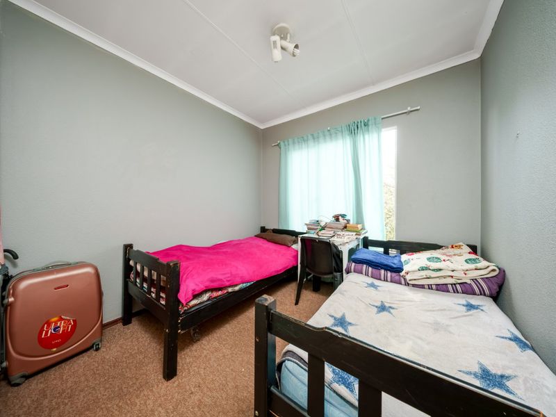 Secure Lifestyle Living with 2 Bedrooms and Private Balcony in Eden Glen - Photo 9