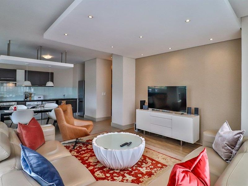 EXQUISITE AND VERY SPACIOUS 2 BEDROOM APARTMENT FOR SALE - Photo 4