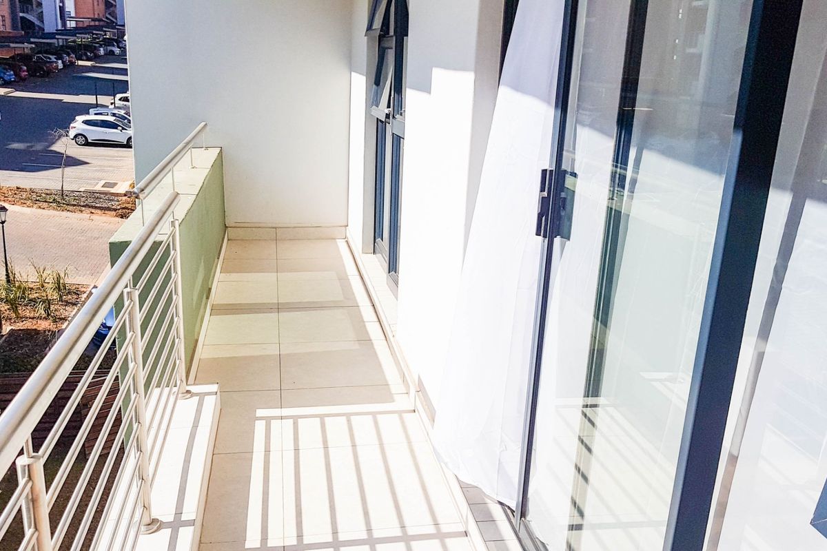 1 Bedroom, 1 Bathroom Apartment for sale at Founders Hill Crescent, Modderfontein! - Photo 4