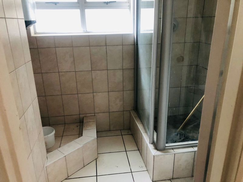 1.5 Bedrooms, 1 Bathroom Apartment For Sale In Durban central, Durban - Photo 7