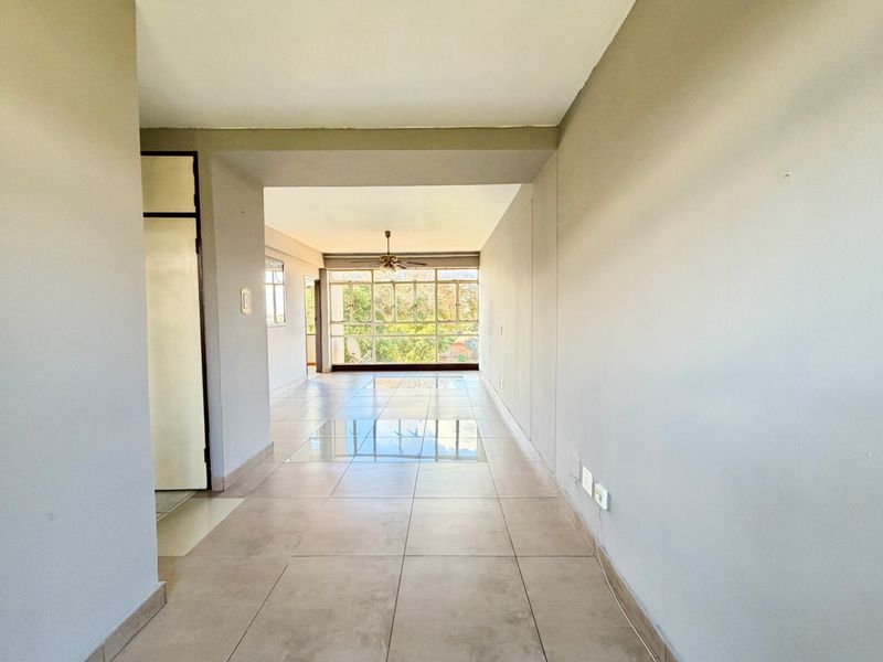 Cosy 1.5 Bedroom Apartment to Let in Rhodesfield, Kempton Park.  - Photo 7