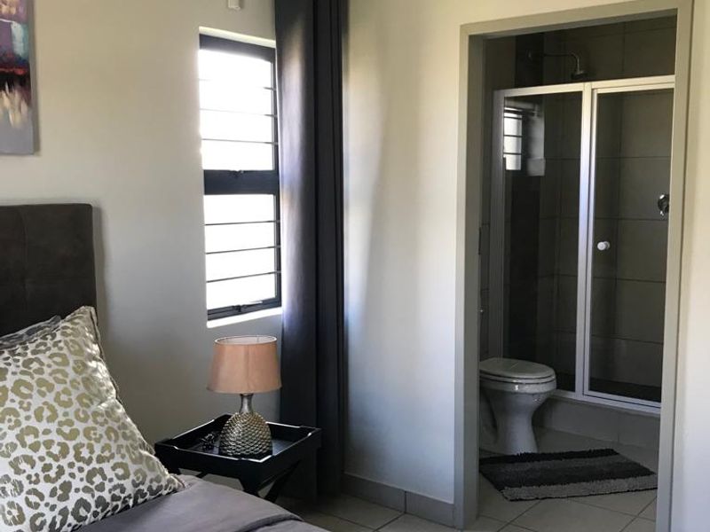 Specious 3-bedroom house for sale in Sky City - Photo 9