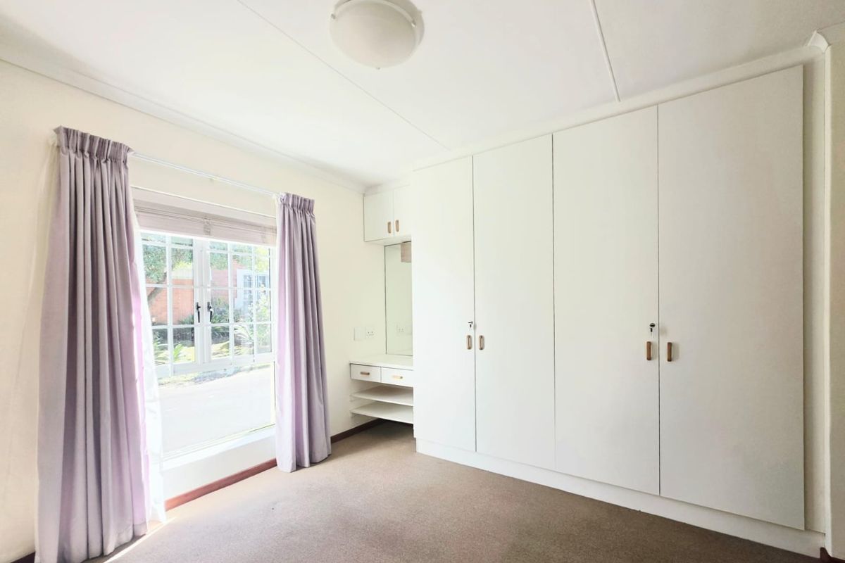 Spacious 3 Bedroom Home for Sale in Bergville Retirement Village, George - Photo 5