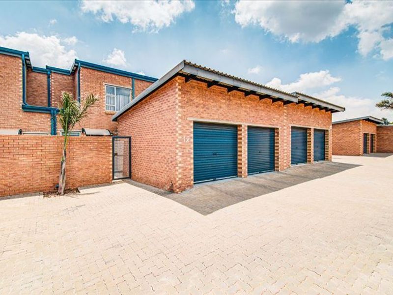 Dream Duplex in a Fabulous Security Complex - Photo 2