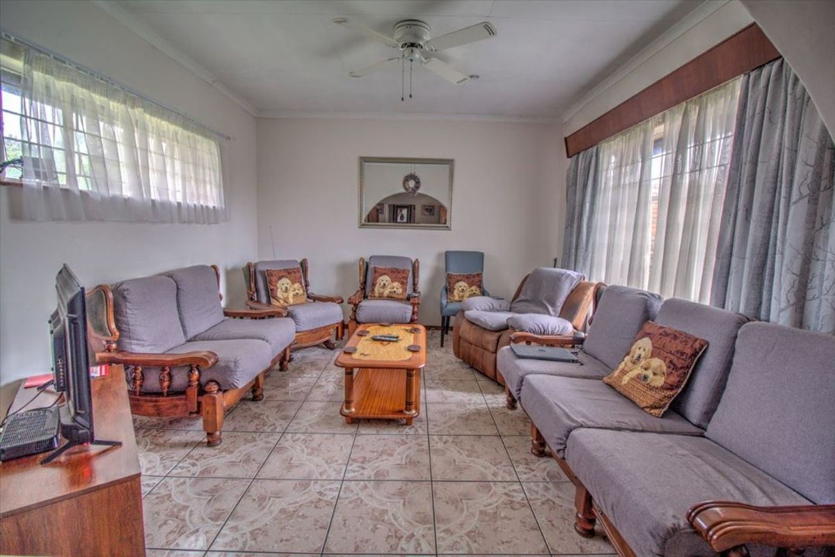 The Ideal Family Haven - Photo 4