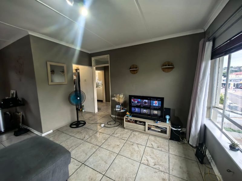 1 Bedrooms, 1 Bathroom Apartment For Sale In Windermere, Durban - Photo 5