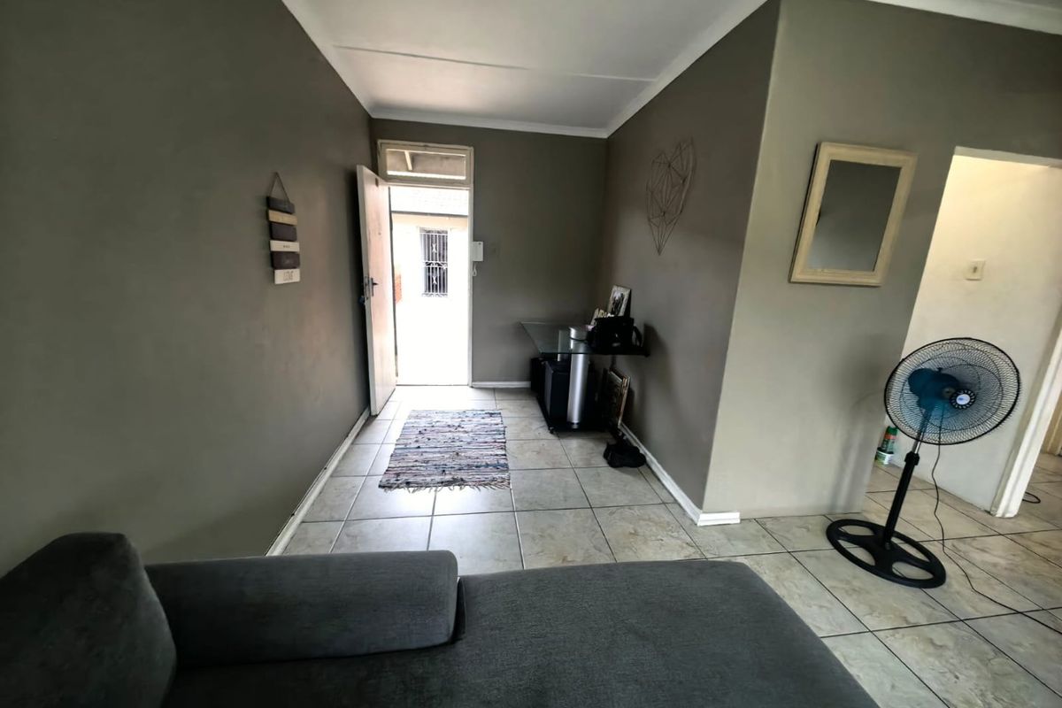 1 Bedrooms, 1 Bathroom Apartment For Sale In Windermere, Durban - Photo 4