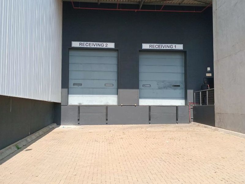 Prime Industrial Facility | Old Mint Park, Centurion | 2,596m2 - Photo 2